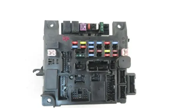 Mitsubishi Lancer VIII Central body control module L8637001S L8637003A