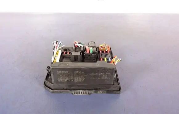 Nissan Qashqai Fuse box set 284b7JD01B