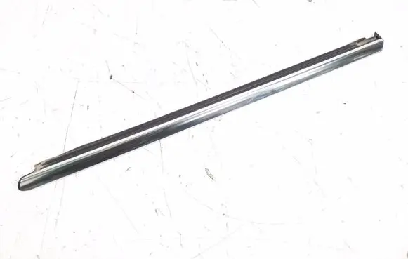 Mercedes-Benz R W251 Rear side glass trim A2516905480