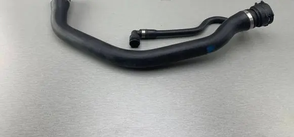 BMW 7 E65 E66 Engine coolant pipe/hose 17122249459 2249459