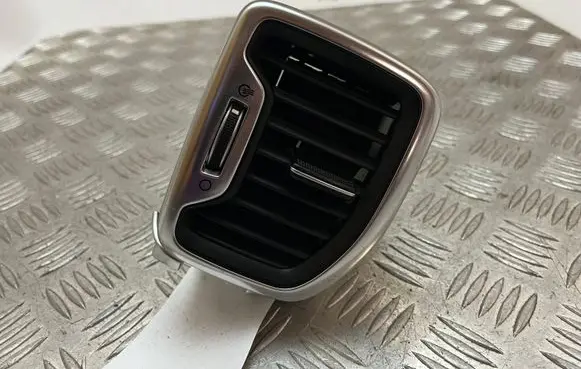 Dashboard side air vent grill/cover trim