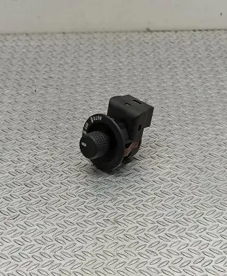 Jaguar S-Type Wing mirror switch XR836465AA