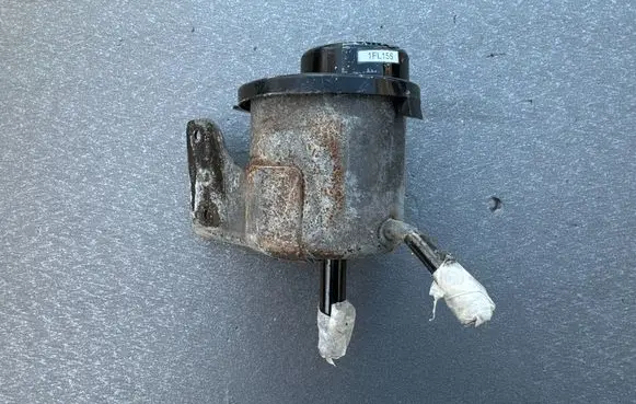 Nissan Patrol Y61 Power steering fluid tank/reservoir 49180VC100 4919054W00