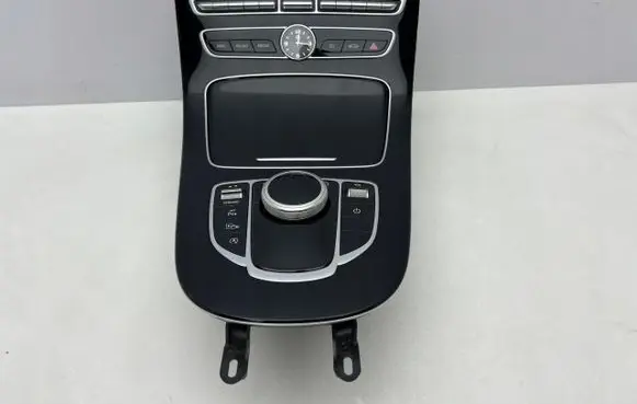 Multifunctional control switch/knob