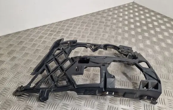 Volkswagen Golf VII Front bumper mounting bracket 5Q0807723D