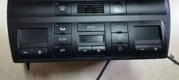 Audi A6 S6 C5 4B Climate control unit 4B0820043H 5HB00760417 D640000