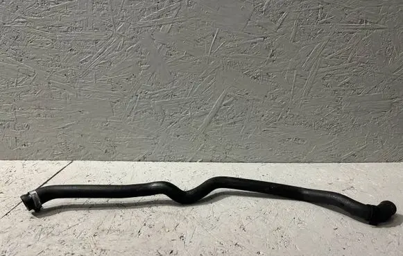 BMW X6 E71 Engine coolant pipe/hose 6968107 128352