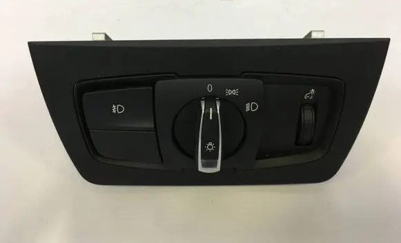 BMW 3 F30 F35 F31 Light switch 6847505 9393940 61316847505