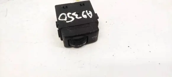 Nissan Note (E11) Headlight level height control switch