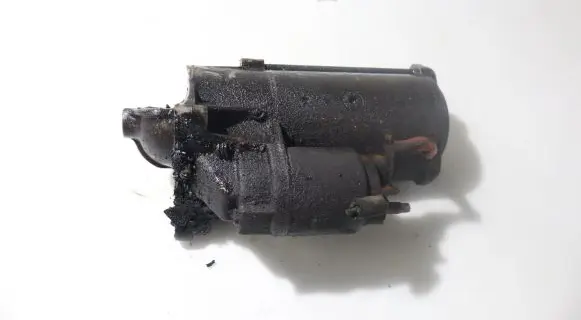 Renault Laguna II Starter motor D7R49