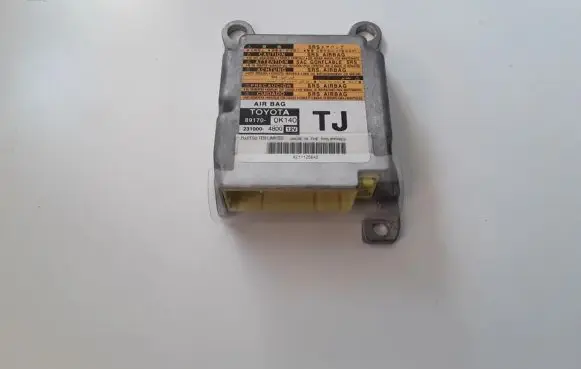 Toyota Hilux (AN10, AN20, AN30) Airbag control unit/module 891700K140