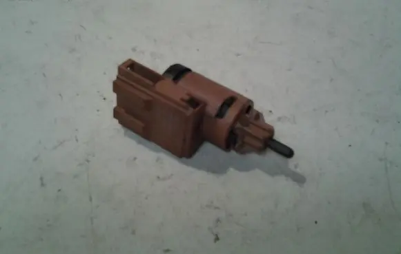 Audi A8 S8 D3 4E Brake pedal sensor switch 1K2945511 19322006