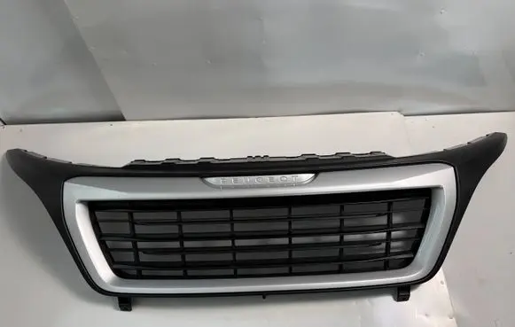 Peugeot Boxer Front bumper upper radiator grill 1314847070
