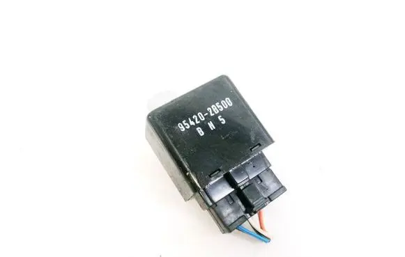 Hyundai Santa Fe Window wiper relay 954202B500 95420-2B500