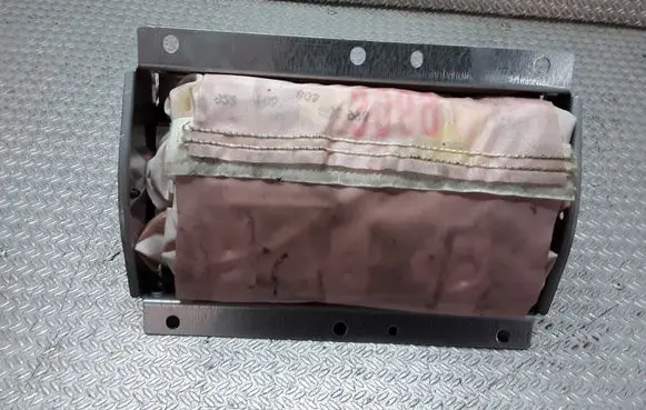 Volvo V70 Passenger airbag 9191928