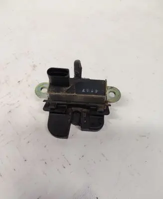 Seat Leon (1P) Loading door lock 1P0827505A