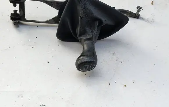 BMW 1 E81 E87 Gear selector 