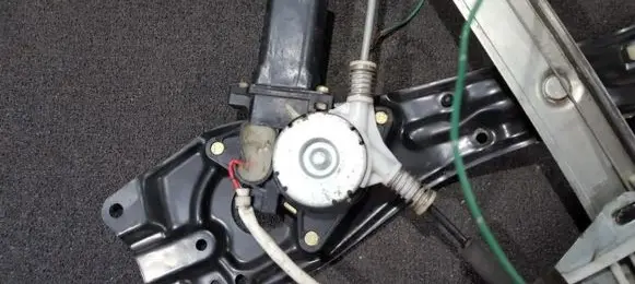 Toyota Camry Rear door window regulator motor 8572032100