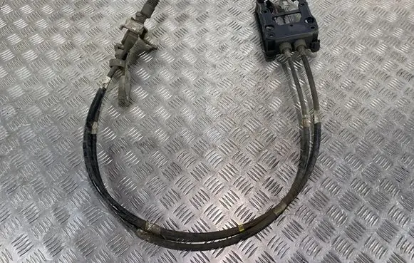 Subaru Forester SJ Gear shift cable linkage
