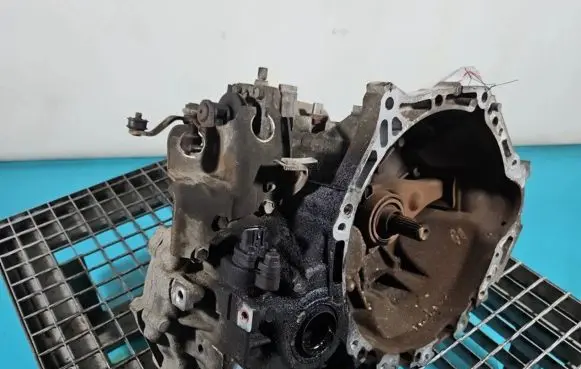 Toyota Yaris Manual 5 speed gearbox IMPRK1380285