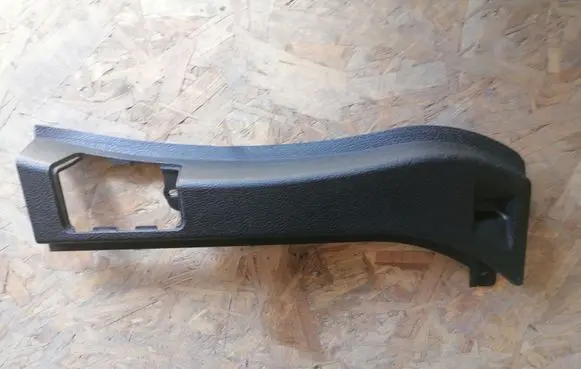 BMW X5 F15 (D) pillar trim (bottom) 7308707