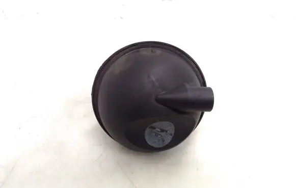 Vacuum air tank