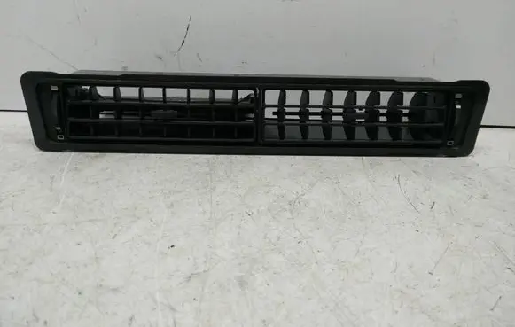 Jaguar XJ SERIE 3 Dash center air vent grill