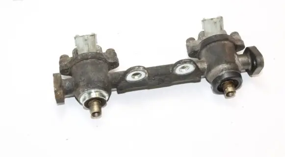 Subaru Impreza I Fuel main line pipe 17523AA360