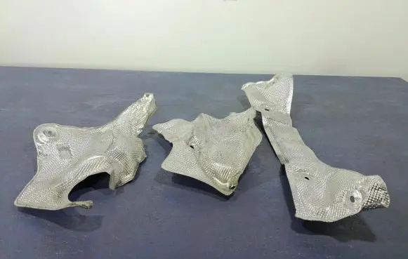 Audi Q7 4M Exhaust heat shield 4M0825623E