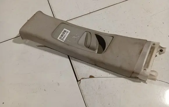 Toyota Corolla Verso AR10 (B) pillar trim (top) 730240F010