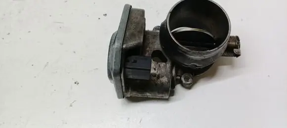 BMW 5 E60 E61 Throttle valve 7804373