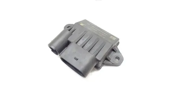 Mercedes-Benz E W212 Glow plug pre-heat relay A6429007701