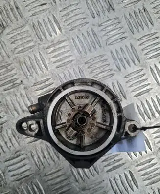 BMW 3 E46 Vacuum pump 