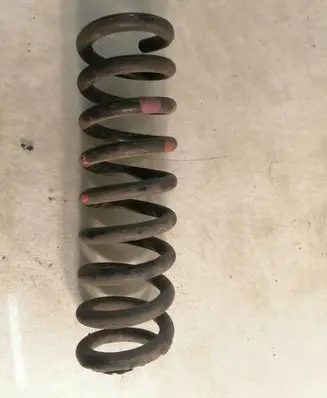 Mercedes-Benz GLK (X204) Rear coil spring