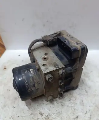 Volkswagen Golf IV ABS Pump 1J0907379P 345734 10094903313