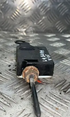 Renault Laguna II Fuel tank cap lock 8200000966