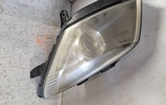 Citroen C6 Headlight/headlamp 9660983180