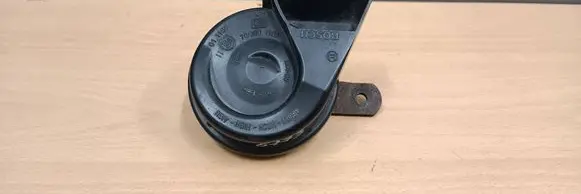 Mercedes-Benz E W211 Horn signal 703881165
