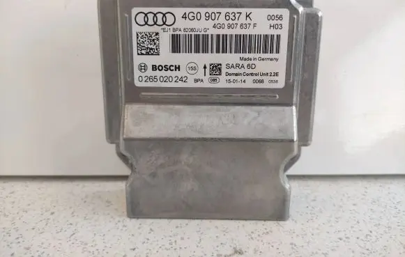 Audi A6 C7 Gateway control module 4G0907637K 4G0907637F