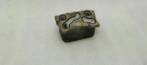 Mercedes-Benz E W212 Engine oil radiator A2781880401