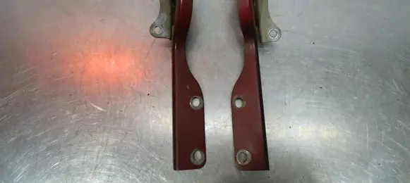 Suzuki Jimny Engine bonnet/hood hinges