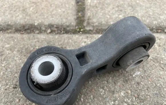 Rear anti-roll bar/stabilizer link