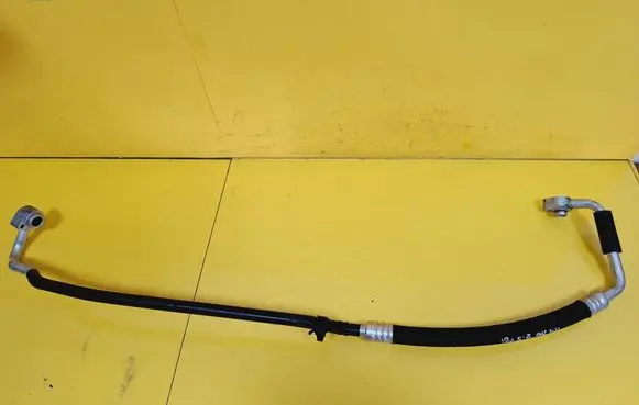 Air conditioning (A/C) pipe/hose
