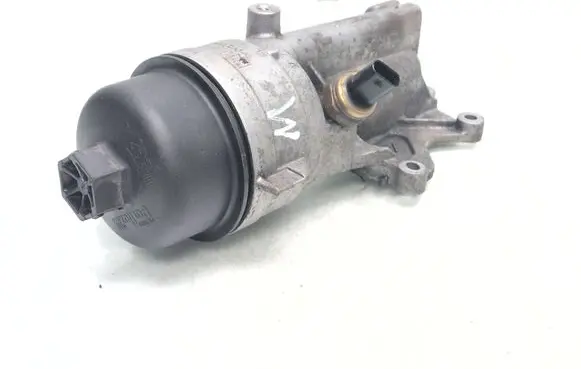 Mini One - Cooper Clubman R55 Oil filter mounting bracket 7583111 7592532