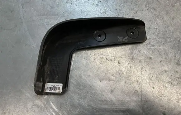 Hyundai i10 Front mudguard 86831