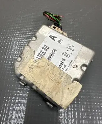 Mercedes-Benz E W212 Windshield/windscreen camera A0009050338 A0009025804