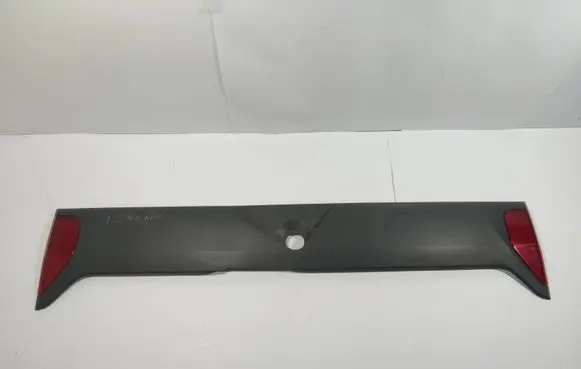 Nissan Terrano Tailgate trim 908160X800 2564S010