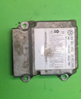 Volkswagen Golf V Airbag control unit/module 1K0909605A 5WK43411 04H022S0500