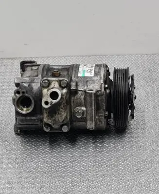 Volkswagen PASSAT B6 Air conditioning (A/C) compressor (pump) 1K0820859F R134A8681F 03686302763