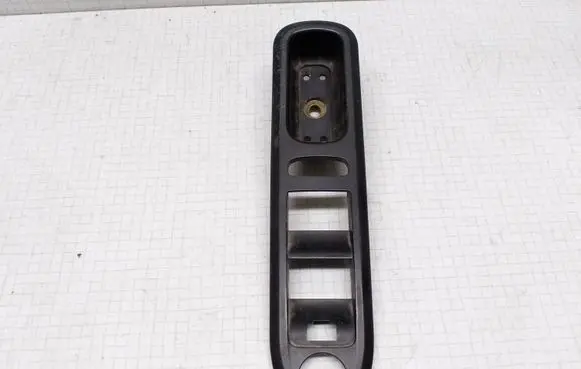 Peugeot 407 Front door window switch trim 